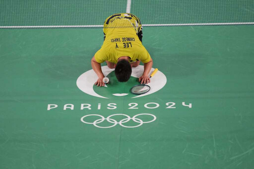 巴黎奧運／奪金衛冕成功！王齊麟感謝「大家的信任」 李洋吻別球場喊話「給我個機會」