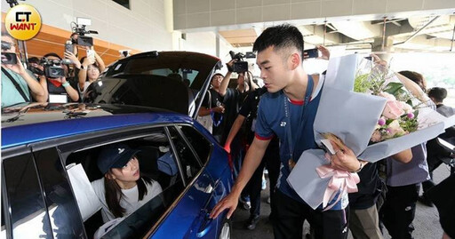 巴黎奧運／王齊麟「限動曬1圖」疑開車用手機 他首現身回應：不好的地方會改進