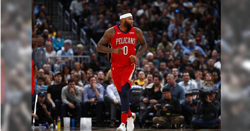 波國賽場衝突!前NBA球星卡森斯遭觀眾潑酒 他回敬中指後遭驅離