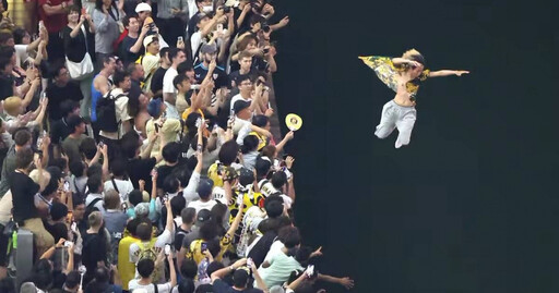 調高水位避免意外！阪神虎七度央聯奪冠 球迷道頓堀跳水慶祝