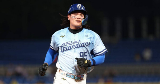 張育成右手肘骨刺季後評估動刀!是否加入經典賽 他語帶保留:不好說