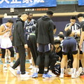 歐文重摔退場 政大取得UBA38連勝 112比93取勝義守大學