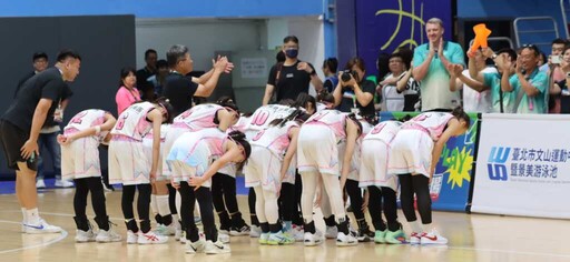 雲林包辦前兩名 全國小學籃球聯賽305高籃組雲林縣土庫國小連莊女童冠軍
