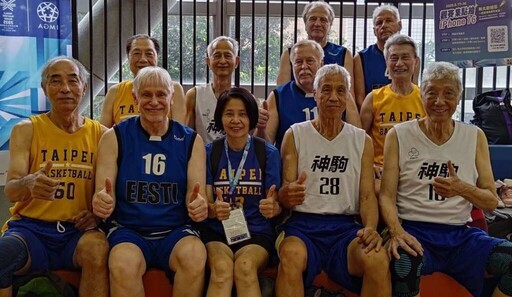 75歲世界冠軍神駒籃球隊 陣中有一位HBL冠軍再興中學王朝的爸爸