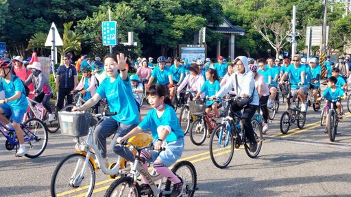 中市清水區道路踩風親子嘉年華熱鬧登場 千人自在暢遊騎車趣