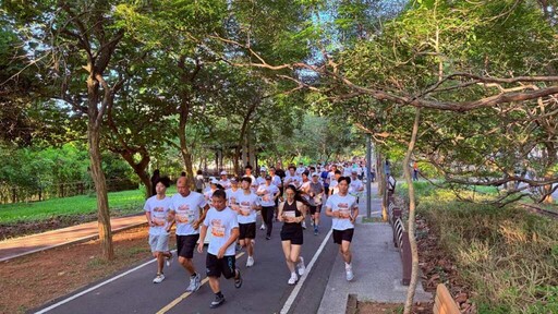 台中荔枝半程馬拉松 潭雅神綠園道開跑