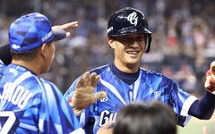 林岳谷猛打賞馴猿 悍將中止對戰13連敗