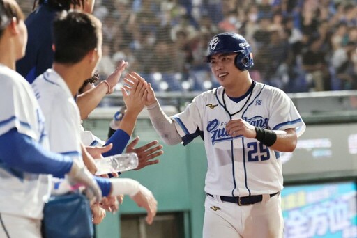 申皓瑋炸裂本季第五轟 魔力藍優質先發奪本季第三勝