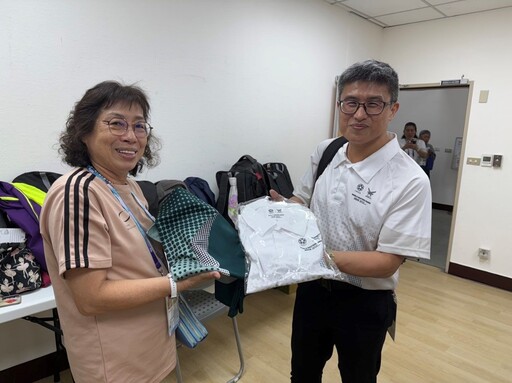 笑容跨越國界 世壯運羽球賽場上的志工溫暖感動人心