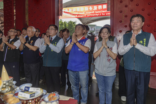 2025台南國際龍舟錦標賽點睛 黃偉哲邀民眾觀精彩競賽 為選手加油