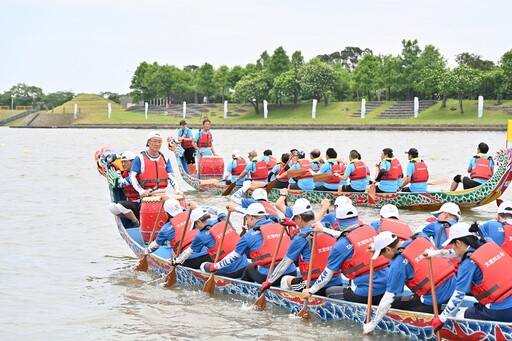 114年宜蘭縣龍舟錦標賽登場 65支隊伍冬山河競技