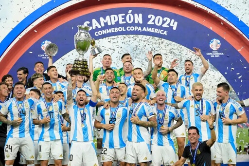 阿根廷美洲盃衛冕 梅西傳奇生涯45冠盤點