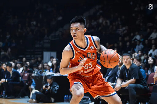 盧峻翔蟬連年度MVP 伯朗奪年度洋將