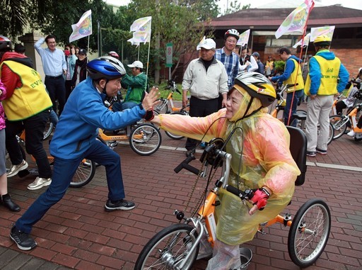 市府媒合營運商及社福團體 永達拋磚引玉共創新北共融園區