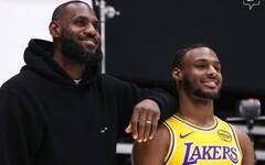《NBA》詹皇兩年33.9億大約續當湖人 父子檔確定一起穿紫金戰袍