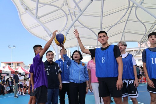雲林縣三對三籃球賽登場 張麗善開球為青少年加油