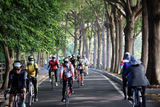 參山騎旅單車嘉年華熱鬧登場 近千人賞花追火車慢旅新體驗