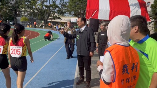 彰化市第42屆國小學田徑錦標賽 從競賽中培養團隊合作精神帶動運動風氣