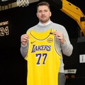 《NBA》湖人大破金塊 !「東77」唐西奇復活飆32分 轉戰湖人代表作