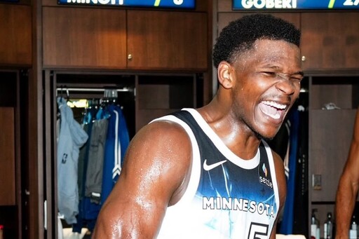 《NBA》「蟻人」愛德華茲爆砍43分 湖人末節遭灰狼反咬逆轉 系列賽1:3落後陷淘汰邊緣