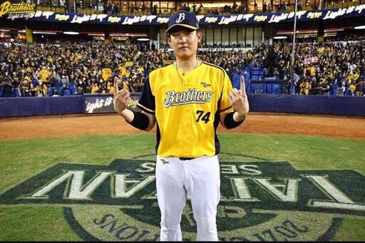 影/《CPBL》端午連假首日洲際炸裂四轟 許基宏霸氣轟逆轉滿貫砲!