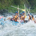 秀姑巒溪泛舟鐵人逾千選手參賽 結合旅遊創造在地商機