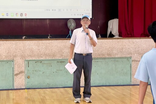 劉程恩化身健康大使 鹽埔國中「FIT動起來」全面升級