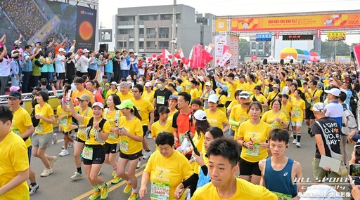 影音/2025台灣米倉田中馬拉松開跑 任賢齊回鄉開唱 跑出世界看見的台灣典範