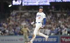 大谷翔平「超人數據」再+1！單季400壘打數近23年首見 「55-55」再等等