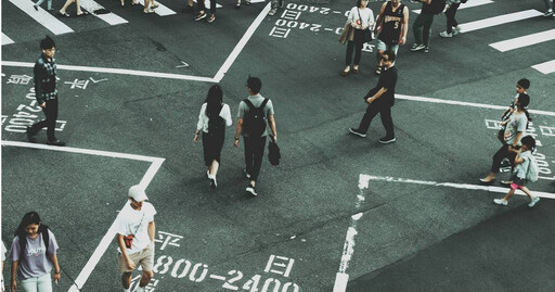 冥王星今起逆行數月 命理師警告恐爆大量失業潮:「這產業」首當其衝