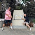 金鐘獎得主張啟樂出外景遇驚魂！探訪洋人古墓撞門框 精神恍惚出狀況