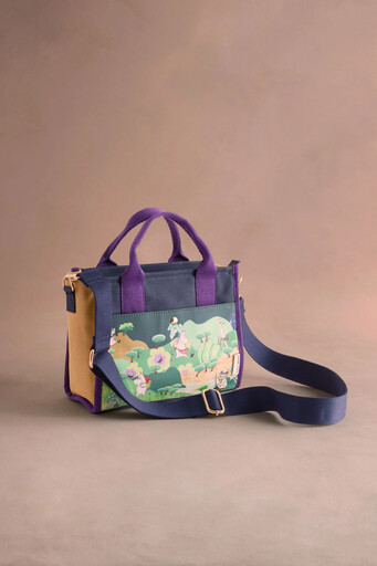 Cath Kidston 攜手 MOOMIN 打造夢幻聯名系列復古印花遇上療癒姆明 姆明人偶見面會全台巡迴九月登場