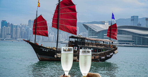 香港輕奢旅行新玩法 搭中式帆船海上賞維港、體驗古董豪車尊榮接送