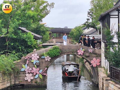 繁花之都3／上海新景點蟠龍天地PK古鎮朱家角 登東方明珠穿越上海前後70年