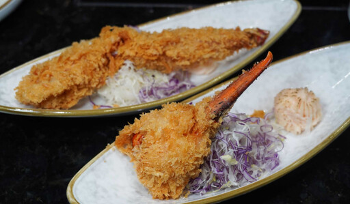 帝王蟹 × 龍蝦四吃 雞湯鍋滿滿膠原蛋白 台中奢華鍋物海陸雙饗超過癮