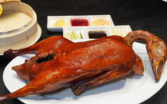 台北江浙粵菜餐廳再＋1 片皮鵝多重吃法玩創意 精緻港點詩意飄雪、鴨肝入餡