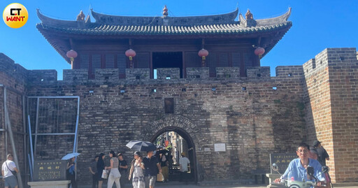 魅力深圳2／這部港片喚起九龍鵬城前世今生 從抗英海戰到大芬村油畫及水貝買黃金