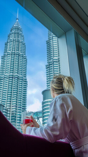 入住雙子星塔旁的吉隆坡W酒店！盡覽馬來西亞首都的繁華風景