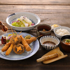 源自日本的「伊勢路–勝勢日式豬排」、「承知助by合點壽司」進駐「南港Lalaport」