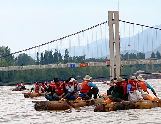 【有片】沙坡頭羊皮筏子 兩千年前渡黃河工具 現代人的旅遊樂趣