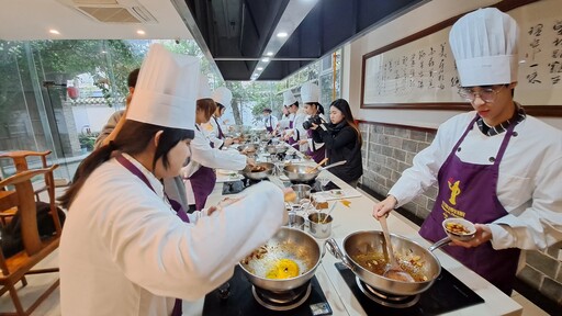 第八屆兩岸大學生創意短視頻創作比賽在成都開拍