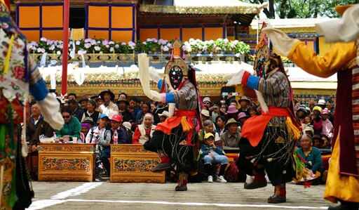 體驗西藏年度最大慶典 不可錯過「雪頓節」曬大佛