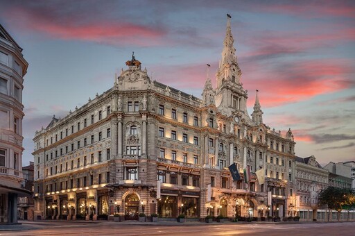 住進歐洲宮殿裡！維也納百年建築華麗轉身安納塔拉酒店