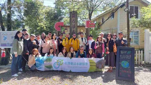 拿下永續界奧斯卡!雄獅從「大人囝仔」玩出新風景,樂齡出發、鐵道創新到國際合作,黃信川揭密永續轉型關鍵