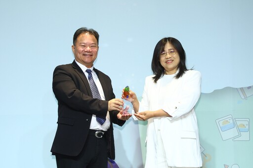 有拜有保庇! 中市觀旅局「甲安有拜有保庇遊程」於台灣旅遊大賞票選活動勝出