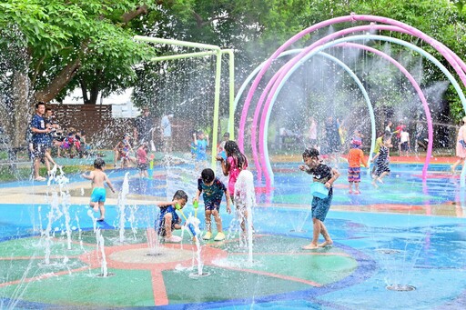 潭雅神綠園道戲水季來了! 中市觀旅局邀親子同樂、清涼一夏