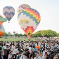 石岡熱氣球人氣爆棚！單日湧入15萬人 民政局長：今年造訪人次將創新高