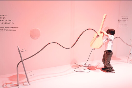 炎夏東京新玩法 室內樂園避暑彈跳床 空中繩索 攀岩牆盡情放電 博物館內還有天文台飽覽星空投影寓教於樂 大人小孩不亦樂乎