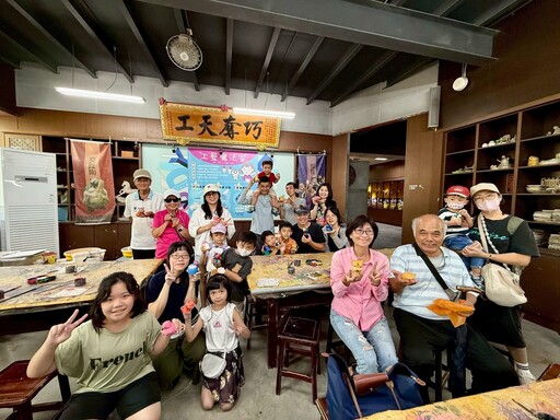 搭乘台灣好行故宮南院線 輕鬆玩出低碳親子旅行