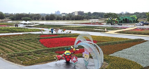 2024桃園溪海花卉農遊趣 巨型25米毛毛蟲登場